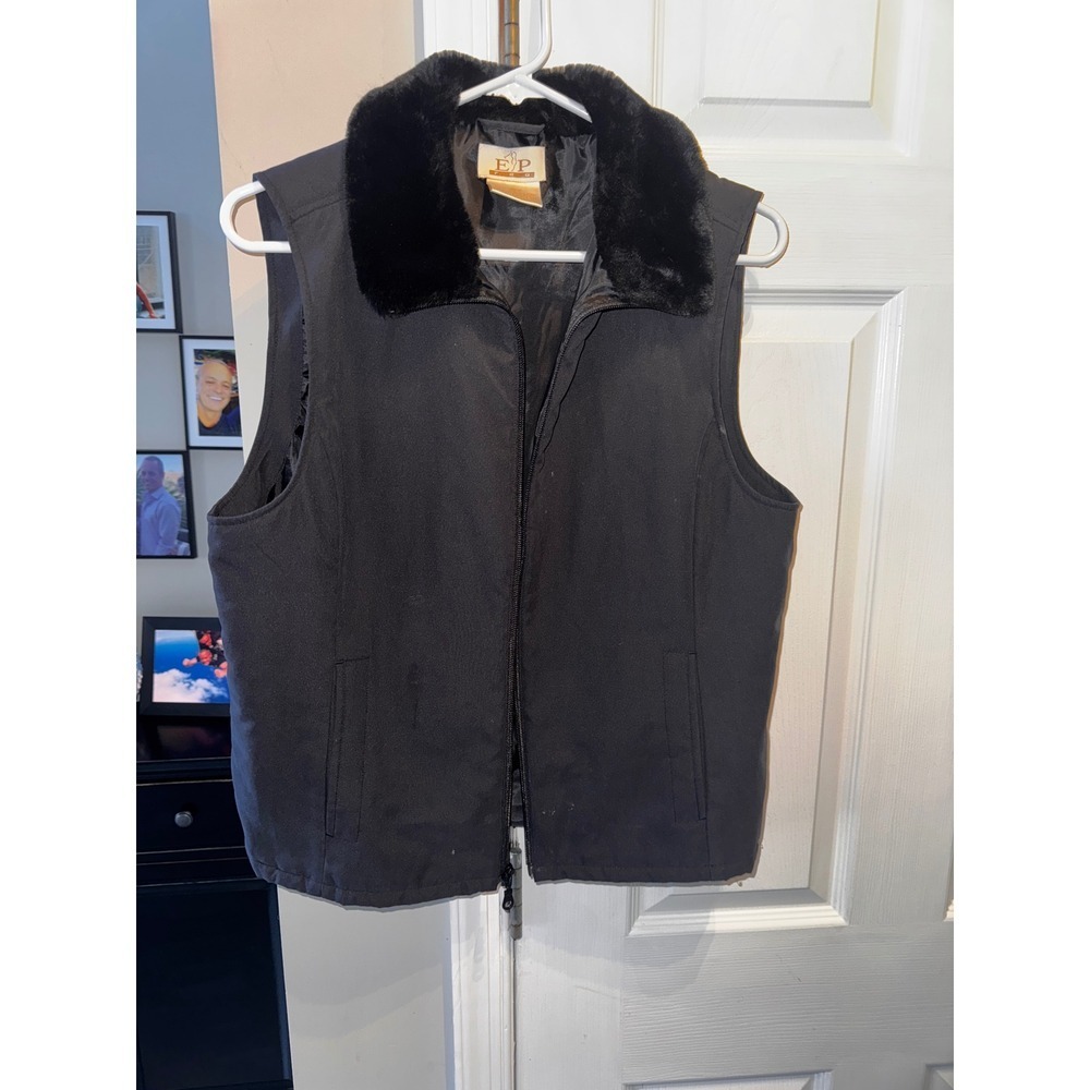 EP Sport Women's Black Faux Fur Collar Vest Puffer Quilted Lined M - Picture 3 of 6